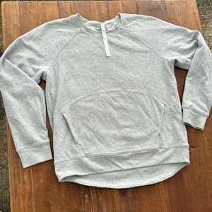 Lululemon Grey Crewneck Textured Sweatshirt Size 12